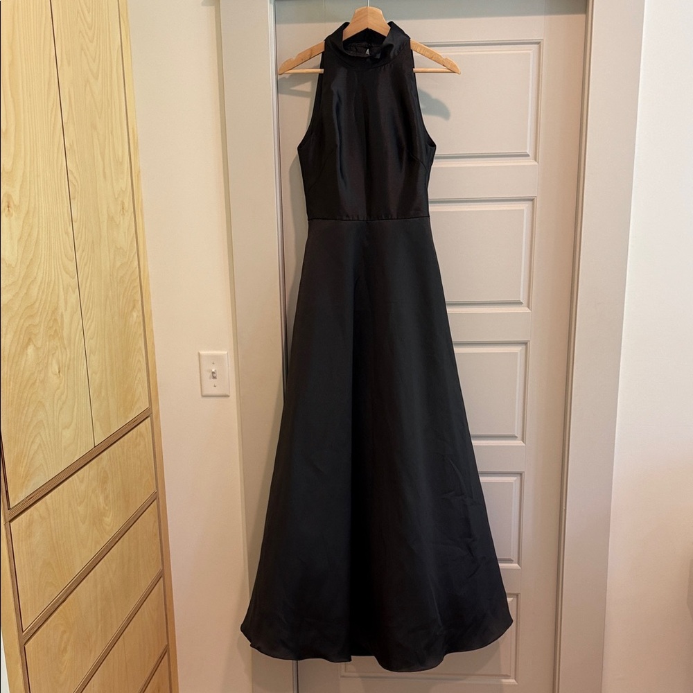 Monique Lhuillier Formal Black Gown